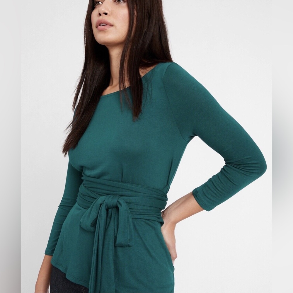 BANANA REPUBLIC PETITE THREADSOFT TIE-FRONT TOP